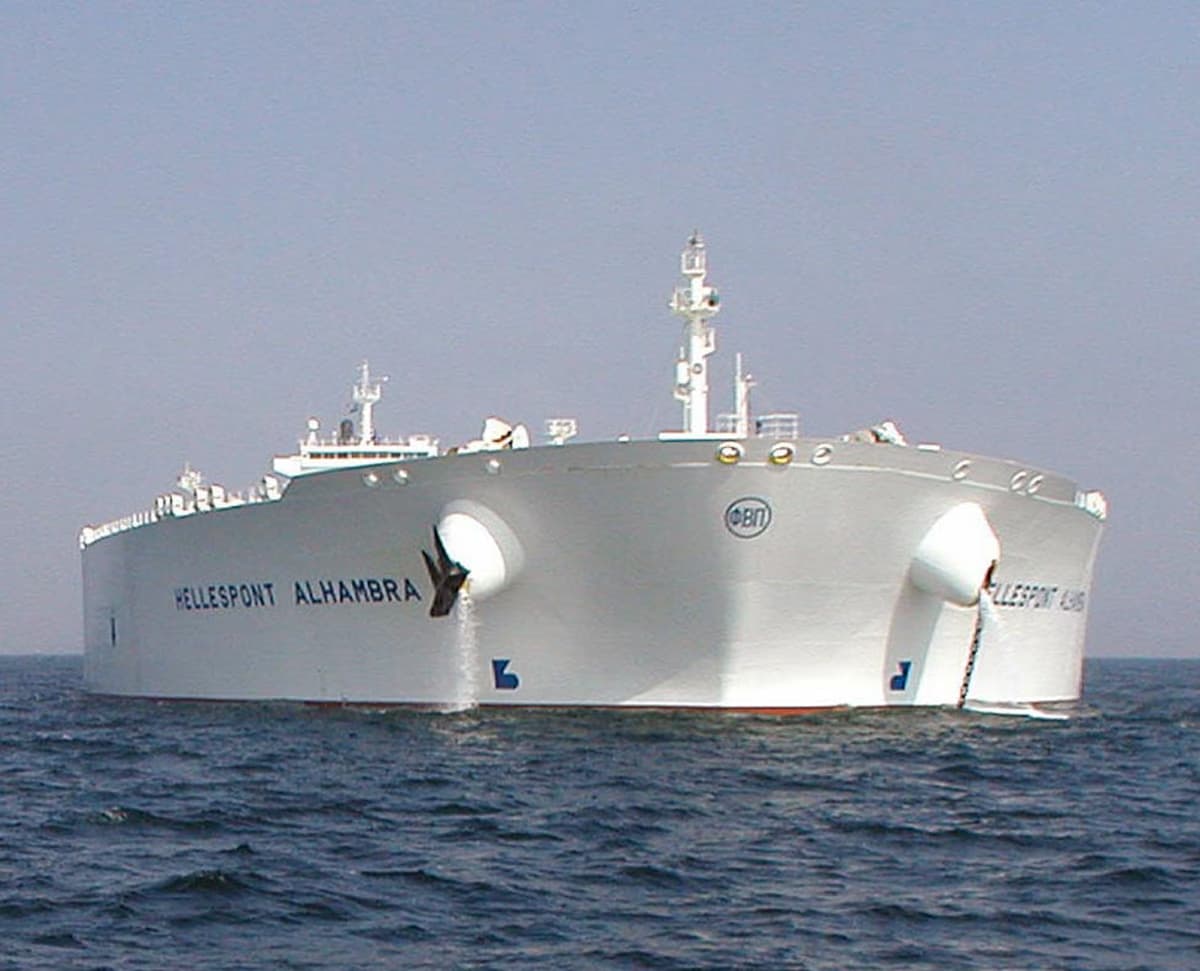 TI-class supertanker Hellespont Alhambra very large crude carrier vessel at sea