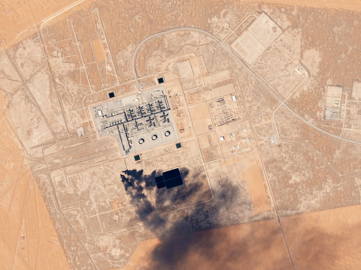 Aerial satellite view of Saudi Arabia Khurais oil processing facility with crude separation infrastructure