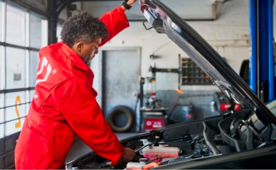 JR's Sales & Rentals