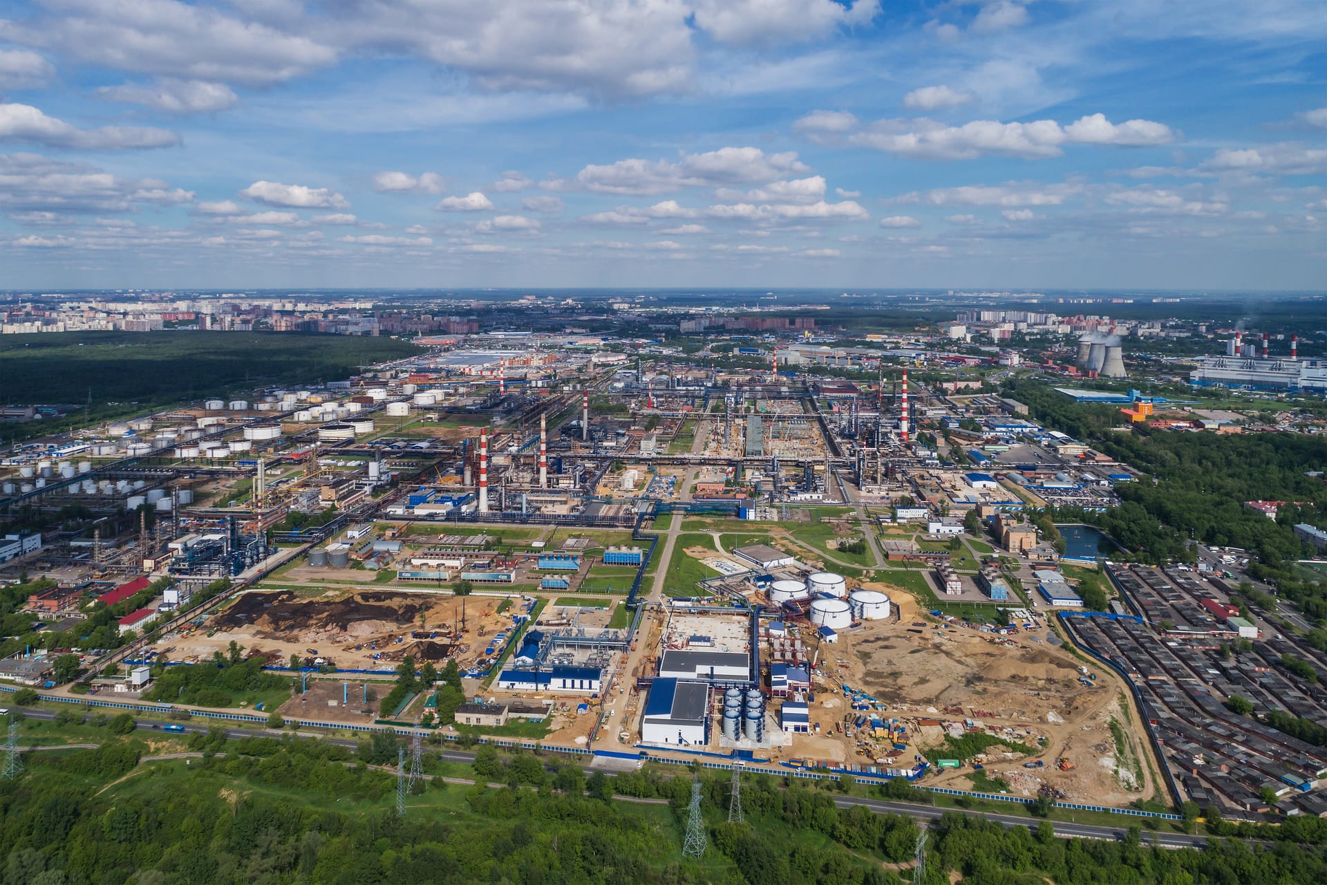 Aerial view of the Gazprom Neft Moscow Refinery in Kapotnya district, southeast Moscow