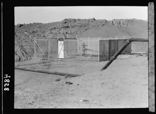 Historical photograph of Iraq Petroleum Company oil wells near Kirkuk, public domain