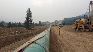 Trans Mountain pipeline fibre optic infrastructure deployment along Alberta pipeline corridor