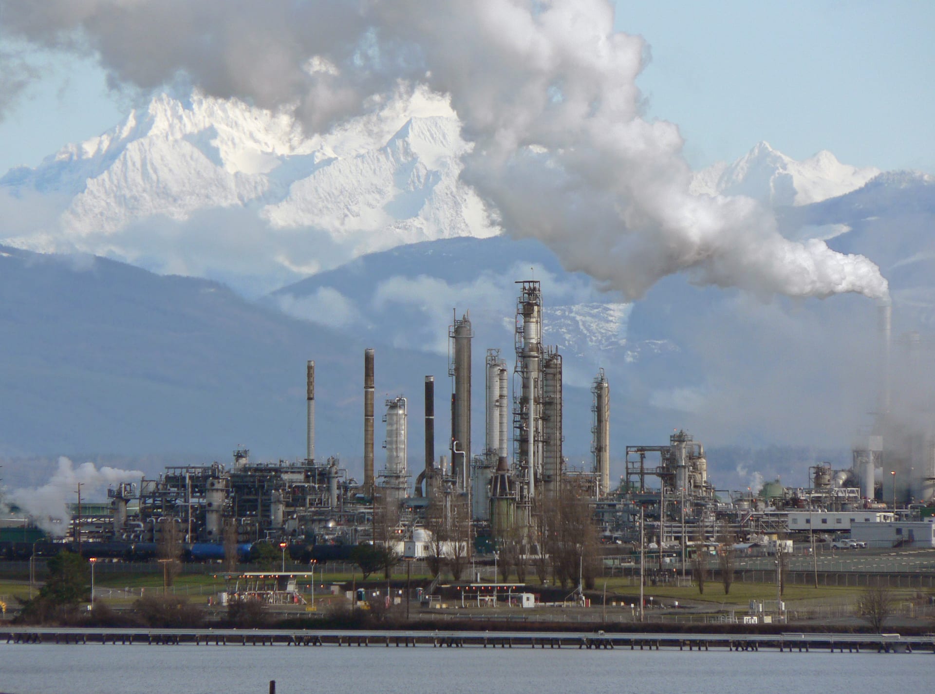 Aerial view of the Anacortes petroleum refinery in Washington State showing distillation columns and storage tanks